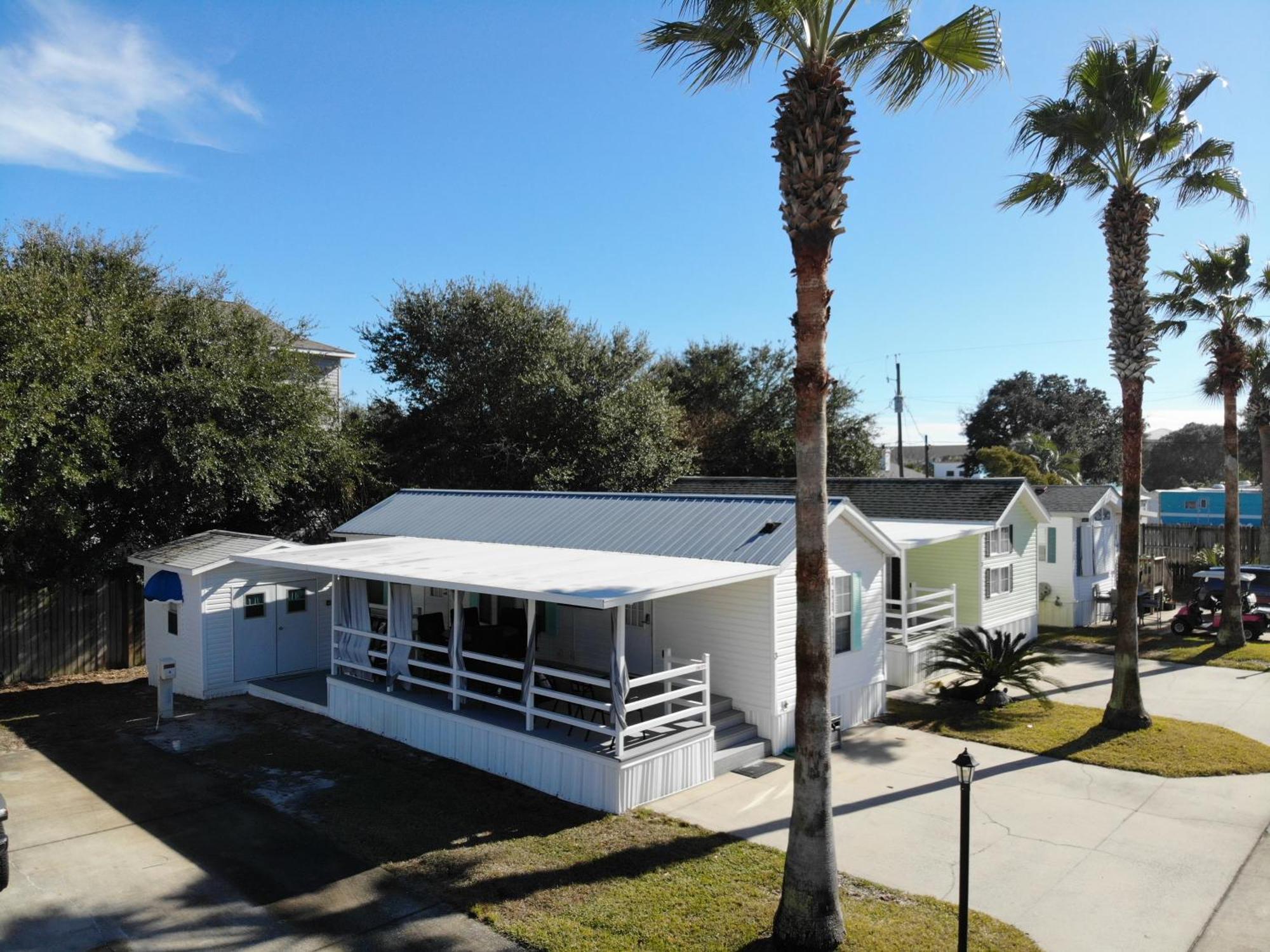 Villa Family Friendly Located In Beautiful Miramar Beach, Fl Destin