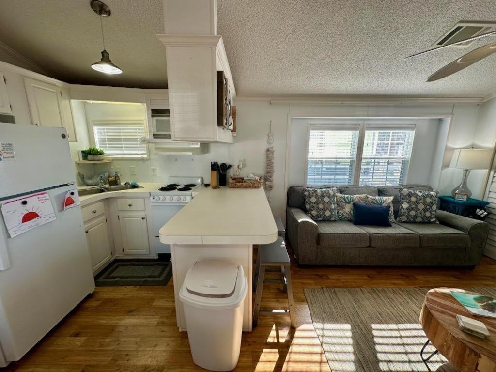 Family Friendly Located In Beautiful Miramar Beach, Fl Villa *