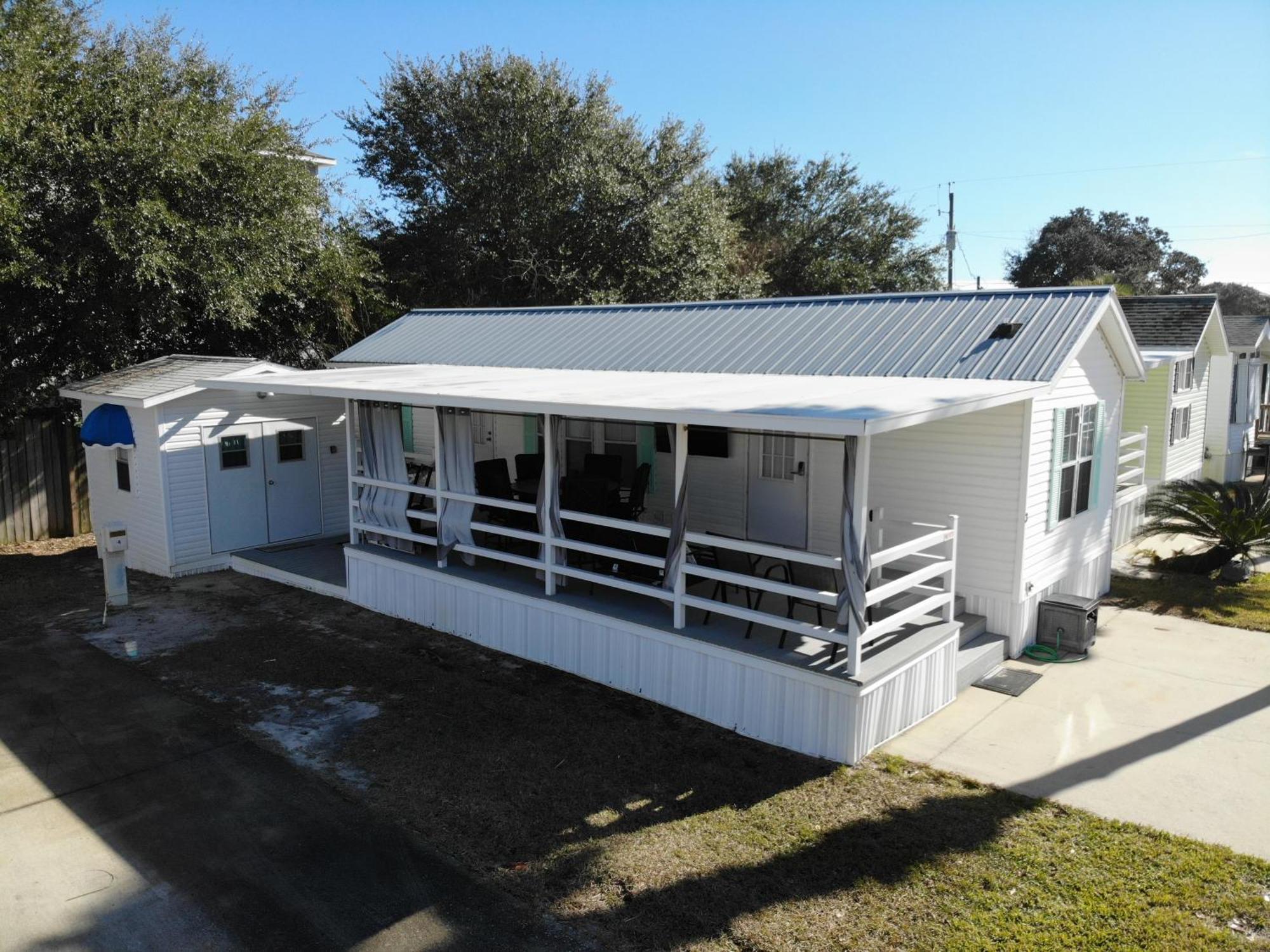 Family Friendly Located In Beautiful Miramar Beach, Fl *