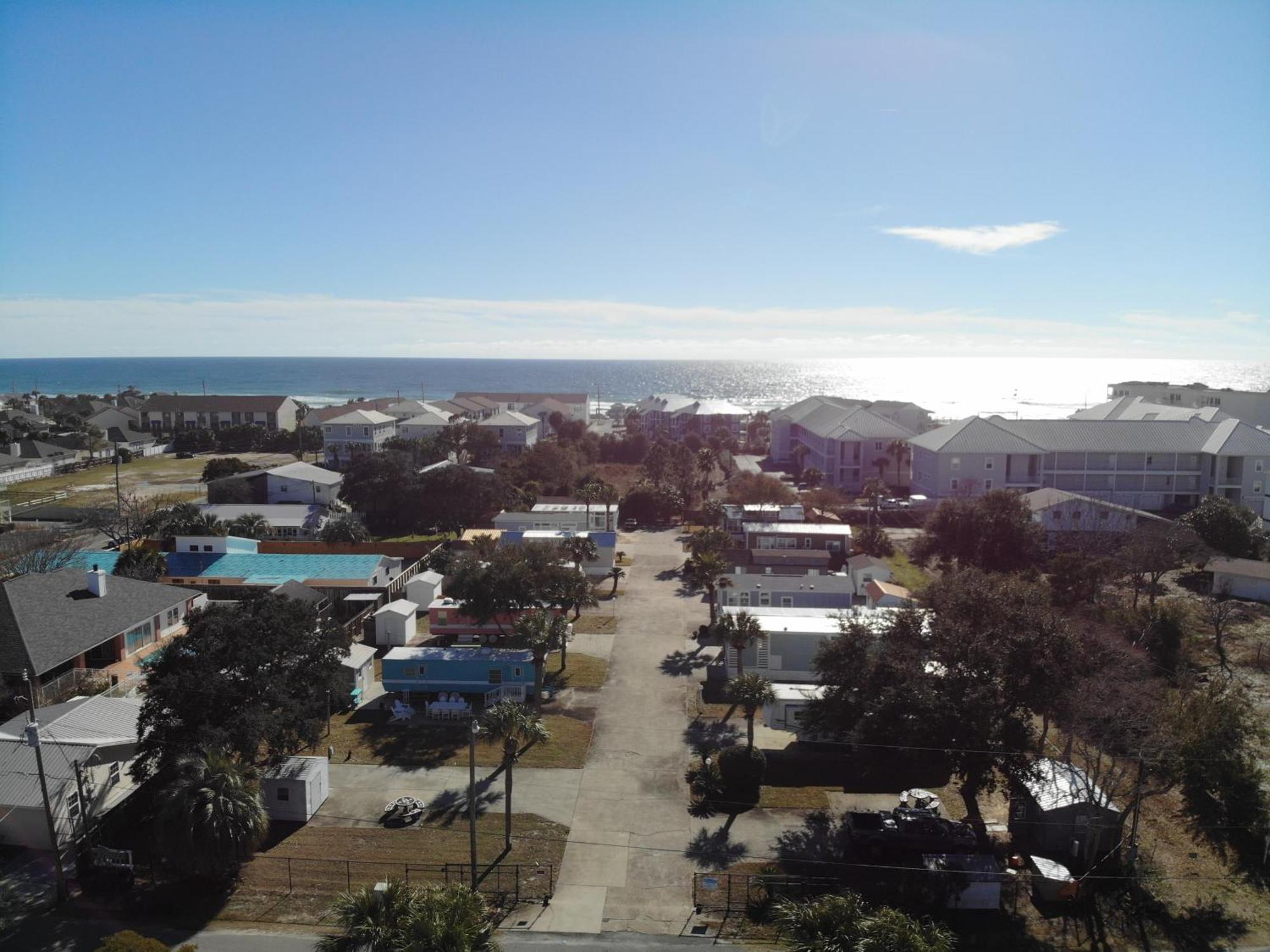 Villa Family Friendly Located In Beautiful Miramar Beach, Fl